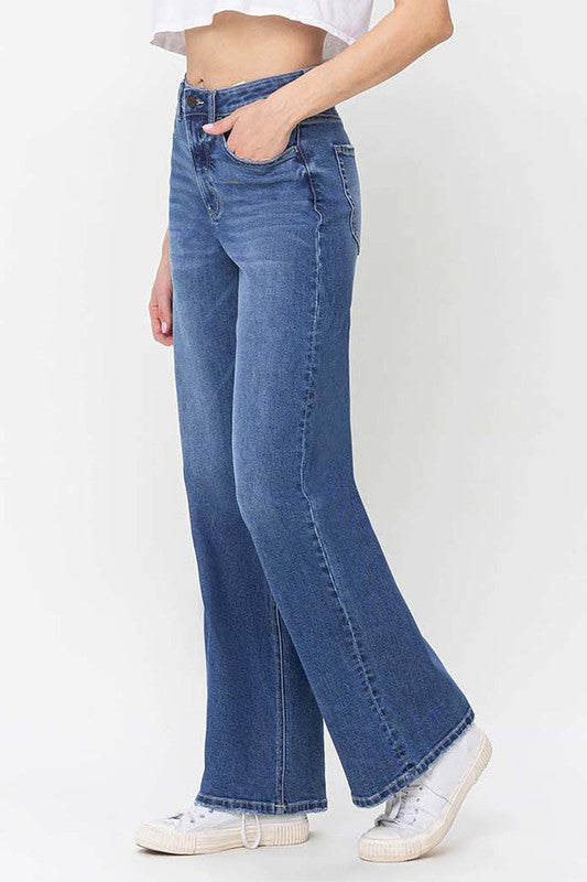 Accomplished 90's Relaxed Leg Jeans