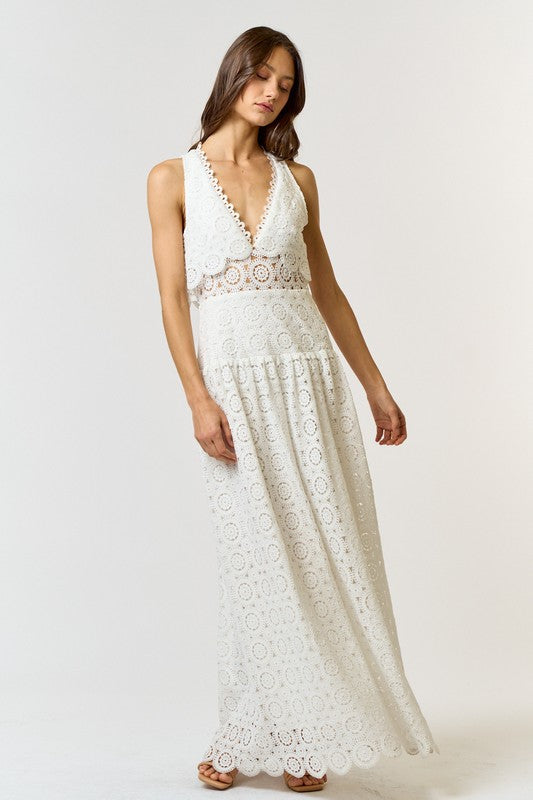 Oliviana Lace Scalloped Maxi Dress