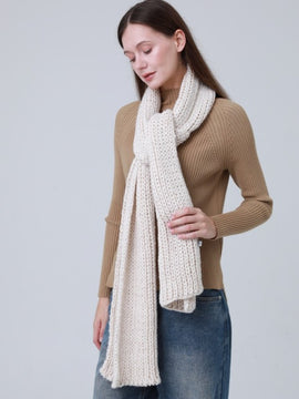 Loris Chunky Knit Scarf