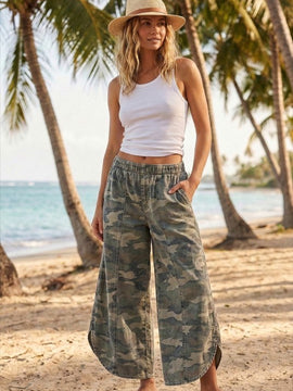 Anda Camo Tulip Pants
