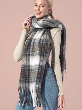 Shane Plaid Scarf