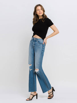 Exuberant Distressed Stretch Denim