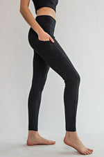 Refresh Ribbed Leggings with Pocket