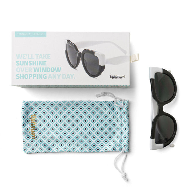 Tanning at Tiffanys